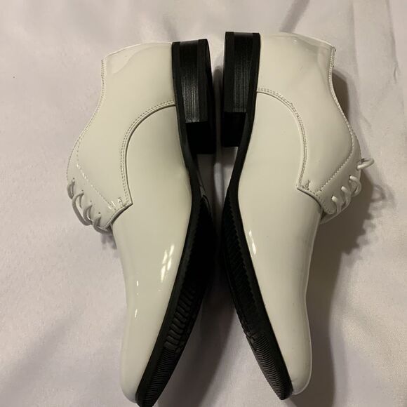 Bruno Marc size 11 white tuxedo shoes. NWOT never worn main image 6